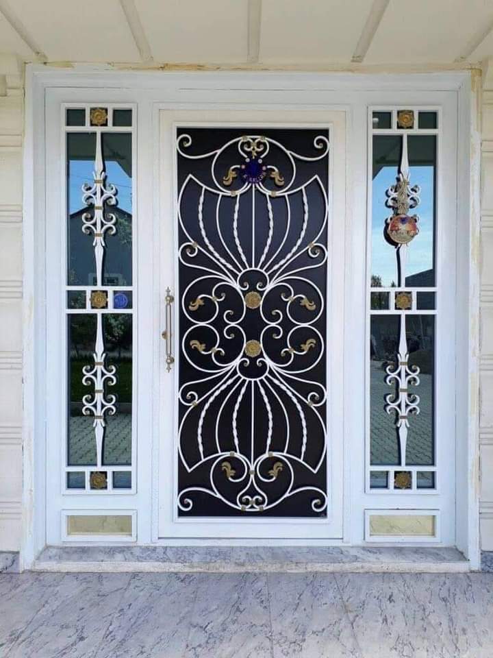 Dekoratif iç–dış kapı